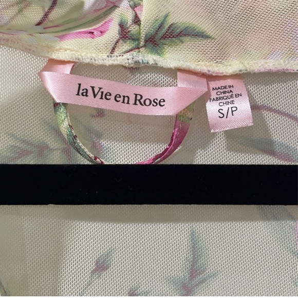 La Vie En Rose Yellow Floral Print Robe - Picture 4 of 4
